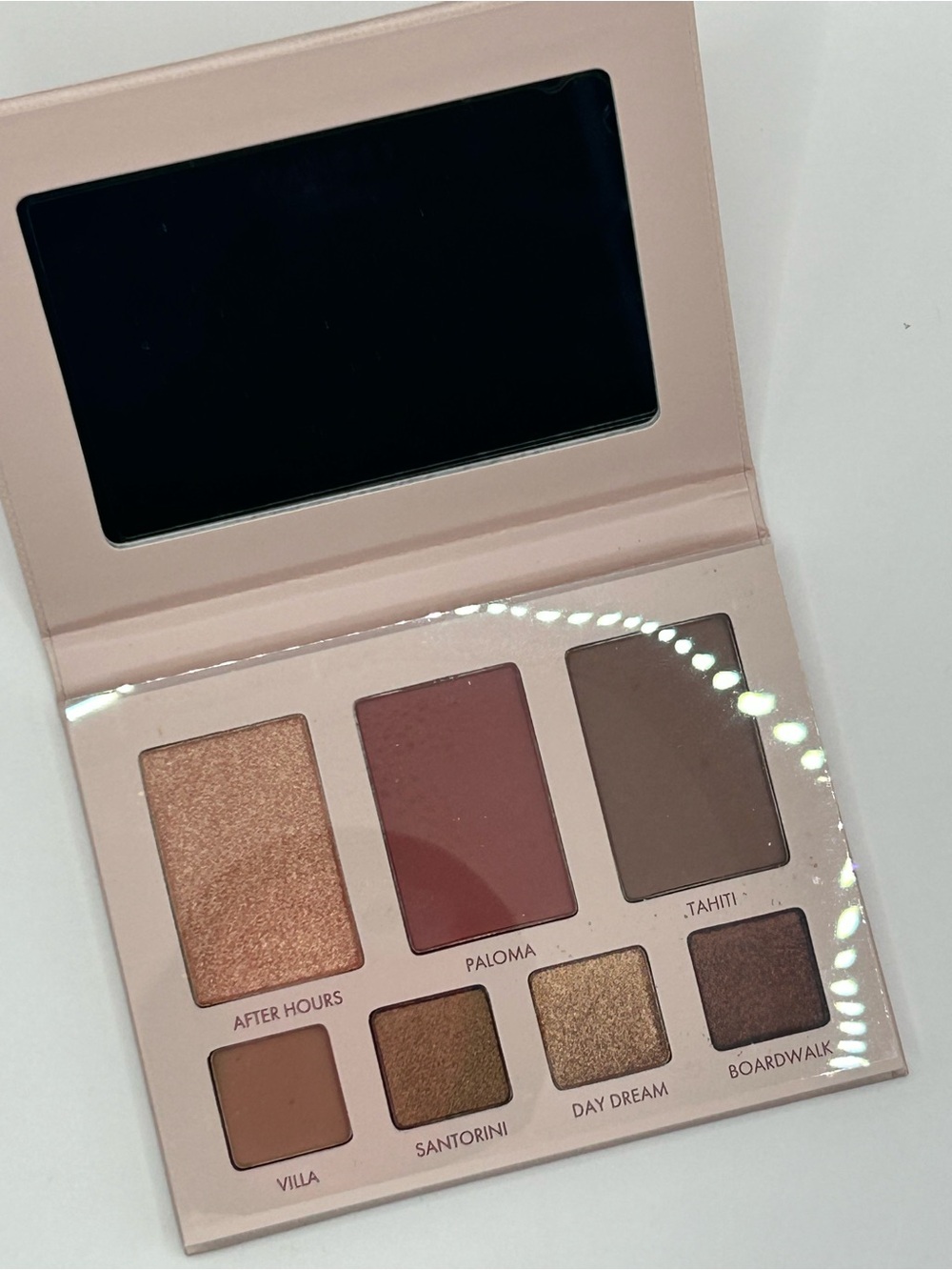 Wander Beauty Island Hop Getaway Palette - Pale Blush - Picture 3 of 3